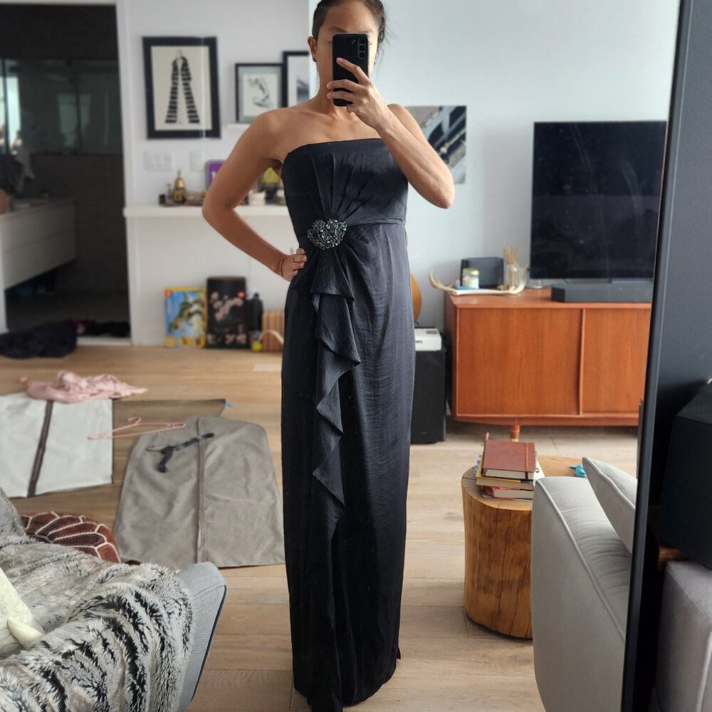 NWT BCBG MaxAzria Navy (almost black) Strapless Gown with Crystal Brooch Detail